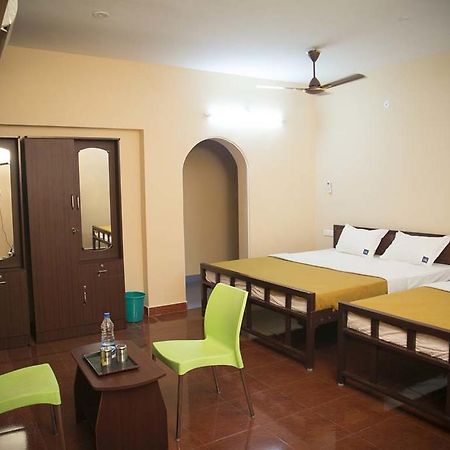 קומבאקונאם Navagraha Homestay מראה חיצוני תמונה