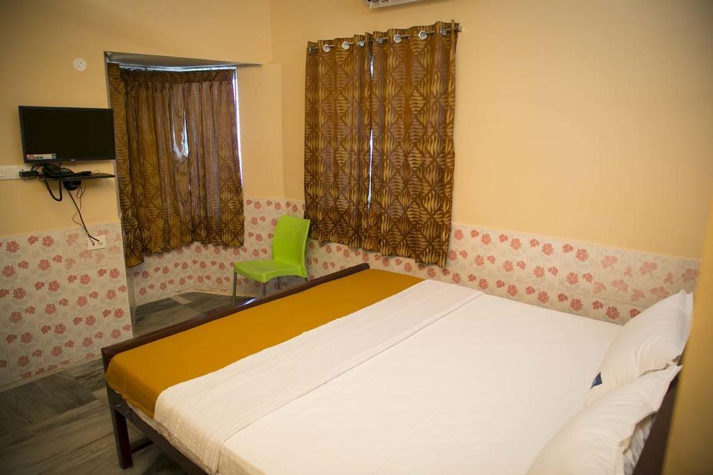 קומבאקונאם Navagraha Homestay מראה חיצוני תמונה